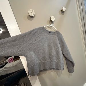 Cropped Nike Sweatshirt